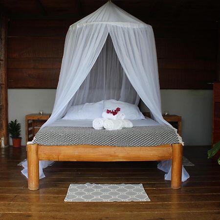 Hotel Hacienda Monteclaro à Turrialba Extérieur photo