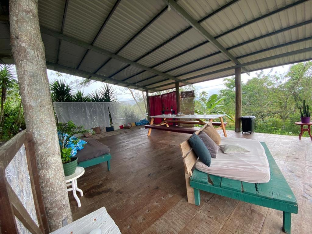 Hotel Hacienda Monteclaro à Turrialba Extérieur photo