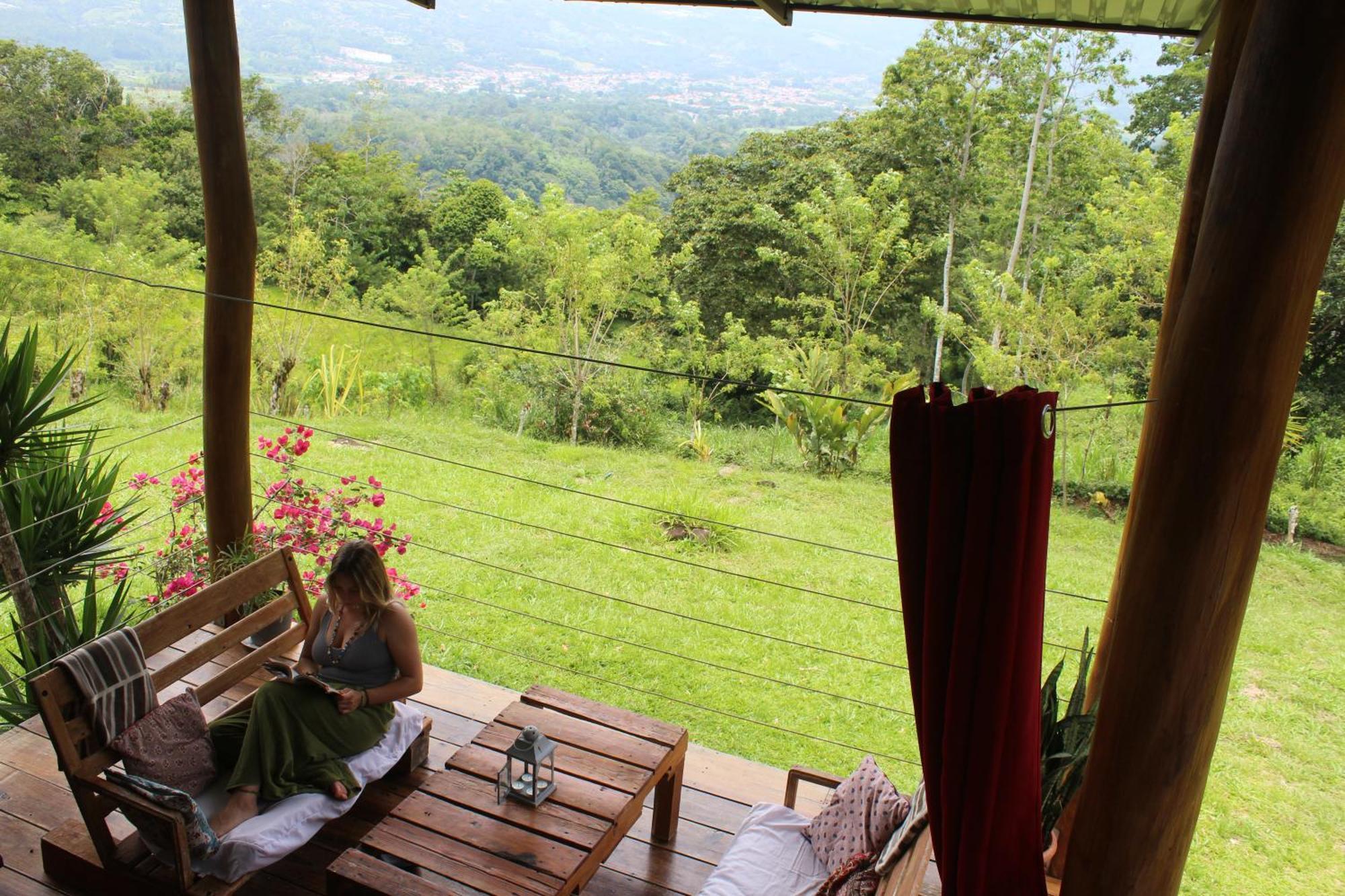 Hotel Hacienda Monteclaro à Turrialba Extérieur photo